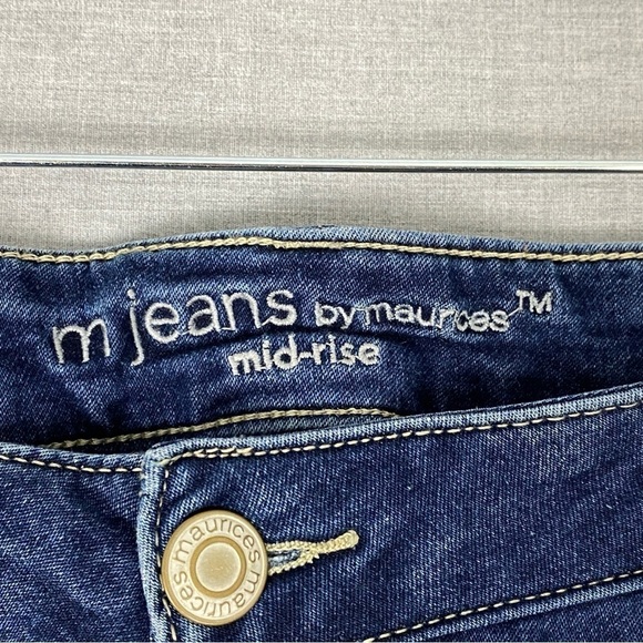 M Jeans by Maurices Mid Rise Womens 24W Reg Red Check Contrast Cuffs Tapered Leg - Picture 6 of 12